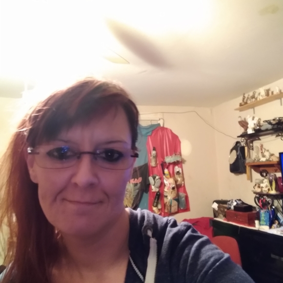 Meet your Posher, Jennifer - Picture 14 of 15